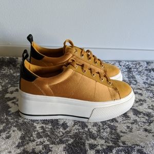 Stradivarius Women's Sneakers